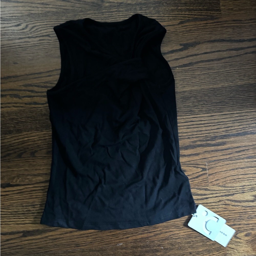 Commense Classic Black Knotted Tee